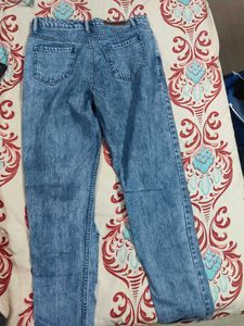 Trendy Ripped Blue Jeans