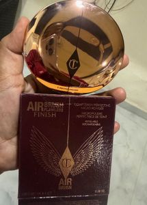 Charlotte Tilbury Airbrush Flawless Finish Powder