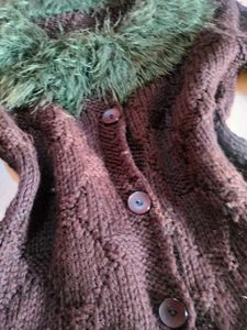 Y2K fur knit top 🧋🌱🍂🐵🦜🦢