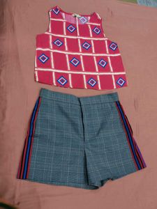 Gray Plaid Shorts set with Side Stripes