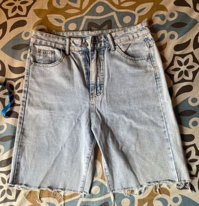 Urbanic Light Wash Denim Bermuda Shorts