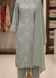 10 kurti set Elegant White Sequined Kurta