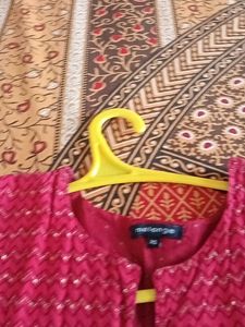 Red Kurta