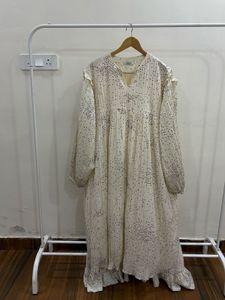 Pleated Polka Dot Midi Dress (Plus size fit)