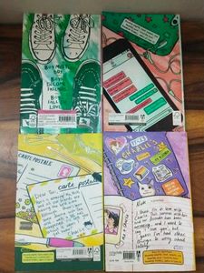 Heartstopper Volumes 1-4 Set