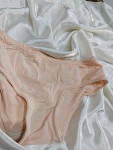 Comfortable Lace Trim Briefs