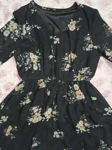 Chic Black Floral Midi Dress