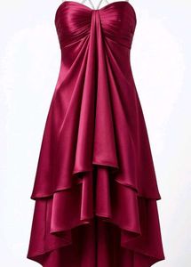 Elegant Wine Red Tiered Strapless Dress