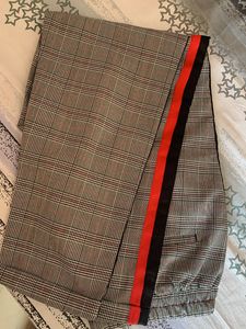 Chequered Pants From Madame