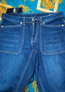 Dark Wash Denim Jeans with Front Pockets very new