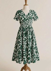 Chic Green Leaf Print Midi Dress