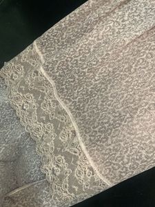 Elegant Grey Leopard Print Scarf