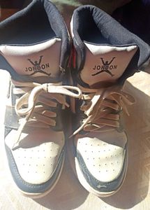 Jordon High-Top Sneakers
