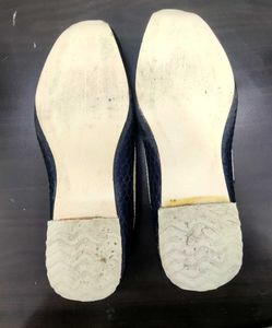 Navy &amp; Gold Traditional Men's Shoes✨