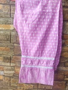 Beautiful Mauve Printed Kurta with Lace