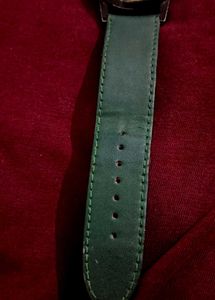 combos  of 2 watches in very low price. one are wo