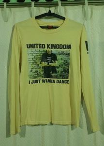 United Kingdom Long Sleeve Graphic Tee