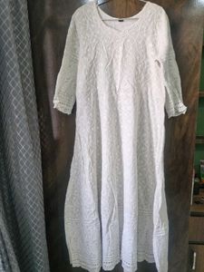 Elegant White Chikankari Kurta with dupatta