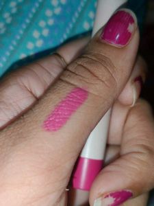 Matte Cat Lip Crayon - Transfer-proof