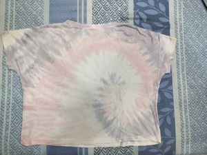 Friends Graphic Tie-Dye T-Shirt