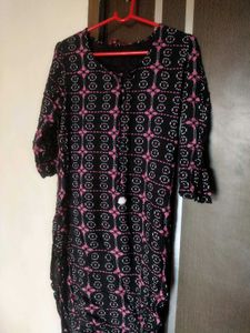 Elegant Black & Pink Kurta