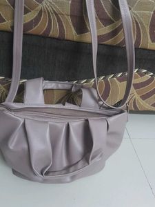 Stylish Handbag cum Shoulder bag for wo