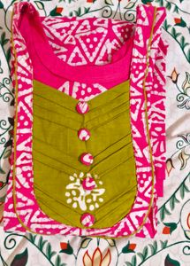 Green Kurta Set with Pink Print
