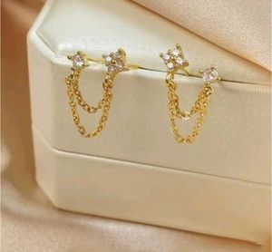 Rhinestone stud Earrings 🎀🤌🏻