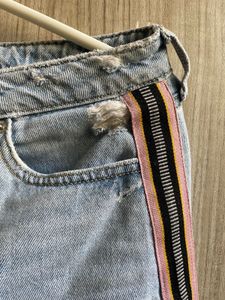 Light Wash Wide Leg Jeans with Side Stripe