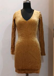 Gold Velvet Mini strechable dress