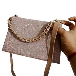 Chic Croc Embossed SElegant blush pink handbag wit