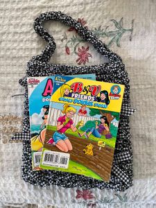 Chic Gingham Textured crochet hand Bag