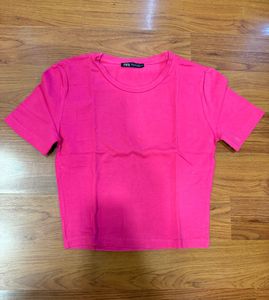 ZARA Fuchsia Cropped Short Sleeve T-Shirt