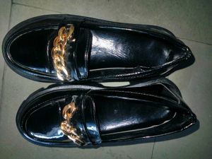 Black Chunky Platform Loafers with Gold Chain | Go