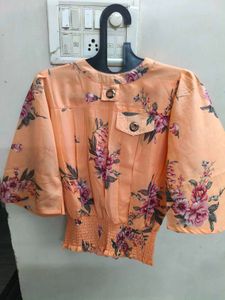 Floral Print Peplum Top cute