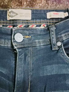 Men's Distressed Blue Denim Jeans