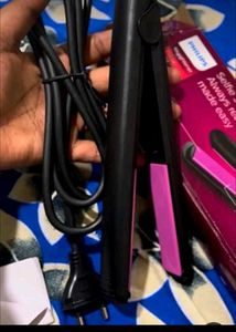 Philips Selfie Straightener - Like New!