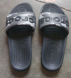 CROCS Black Sliders