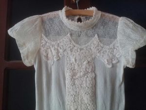 Elegant White Lace Top