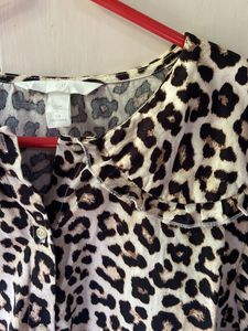 Leopard Print Collared Blouse