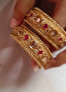 Rajwadi Bangle pech wala  ( pure copper )