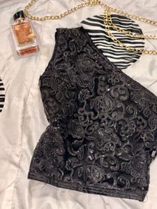 y2k chatpata black sequin party top⭐️