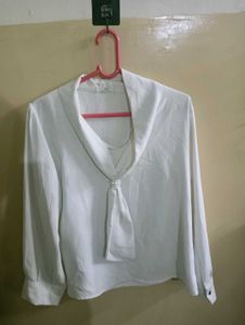Elegant White Blouse with Pearl Detail