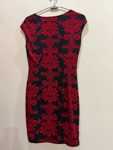 Stunning Black &amp; Red Bodycon Dress
