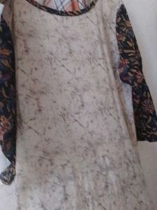 XXL Elegant Cream &amp; Black Printed Ethnic Gown