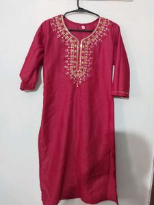 Elegant Embroidered Kurta