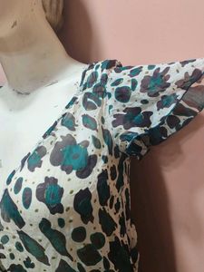 Leopard Print Tunic Top with Lace Trim