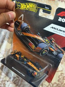 Hot Wheels Mc Laren #4 Premium F1