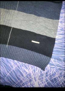 Striped V-Neck Sweater duke men