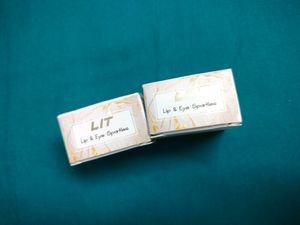 Myglamm Lit Lip & Eye Sparkle - Kween 1.1 Gm (1)